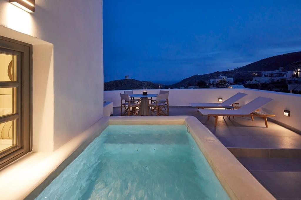 Lerion Luxury Villas อาโกรตีรี ภายนอก รูปภาพ