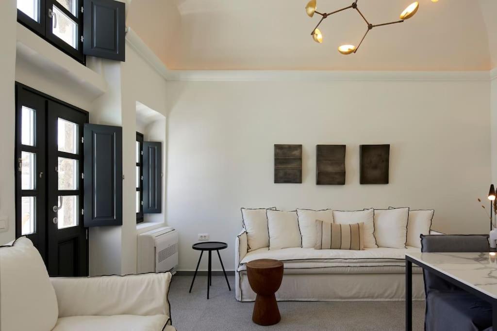 Lerion Luxury Villas อาโกรตีรี ภายนอก รูปภาพ