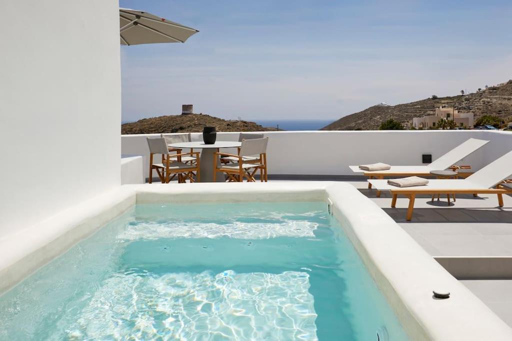 Lerion Luxury Villas อาโกรตีรี ภายนอก รูปภาพ
